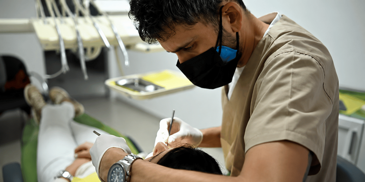 Centros Odontológicos especializados en sangrado de encías